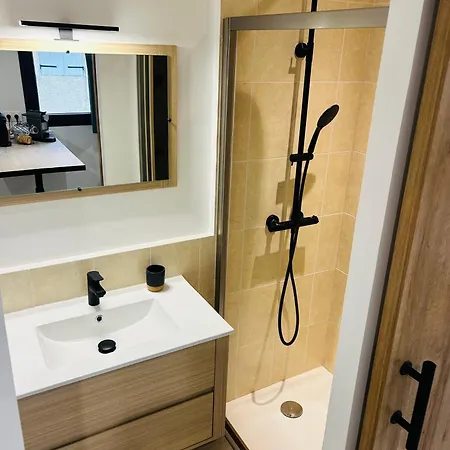 En Centre-ville דירה